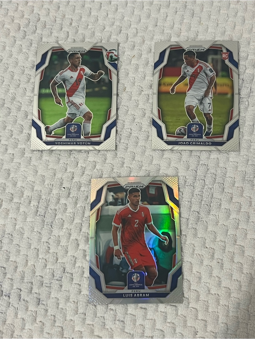 Lot of 3, Panini Prizm Peru Soccer Trading Card